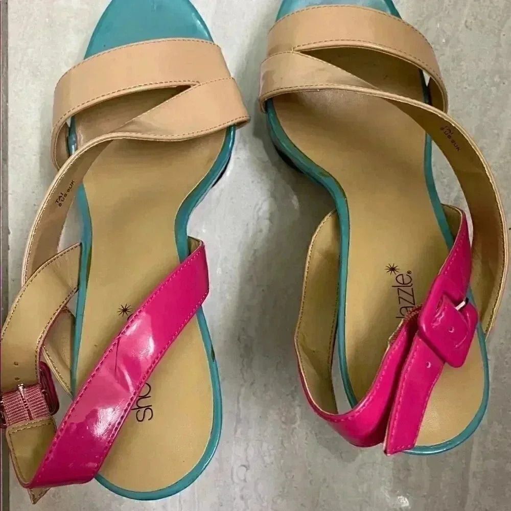 Shoe dazzle heels